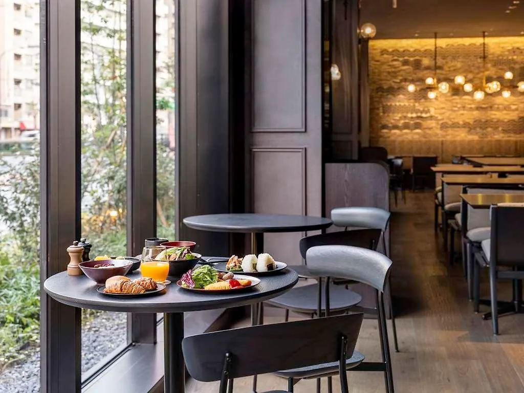 Mercure Tokyo Haneda Airport 4*,